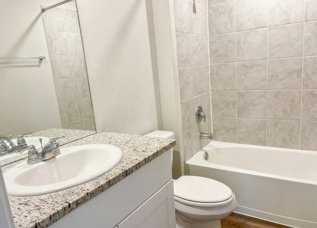 3202  Lamoka Lake, San Antonio, TX 78245 — photo 13
