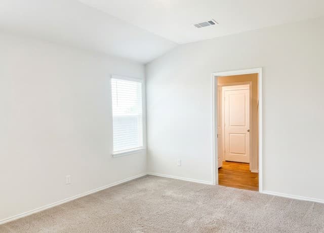 3202  Lamoka Lake, San Antonio, TX 78245 — photo 9