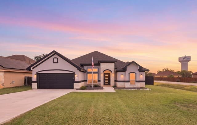 15710 Fair Ln