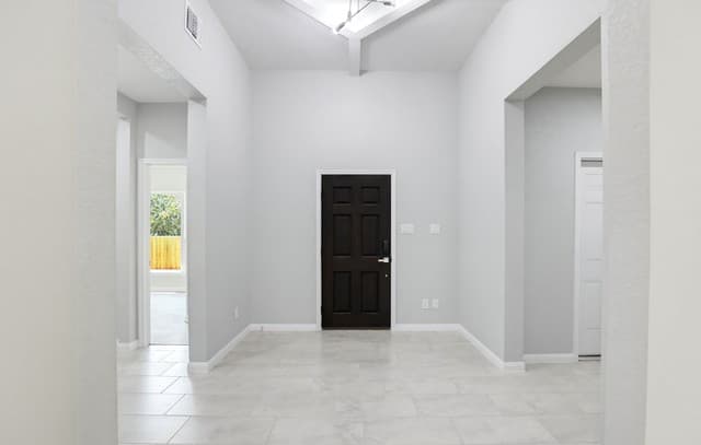 163  Remington, Spring Branch, TX 78070 — photo 4