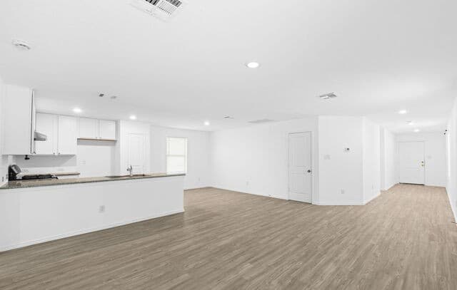 422  De Herrera, San Antonio, TX 78220 — photo 6