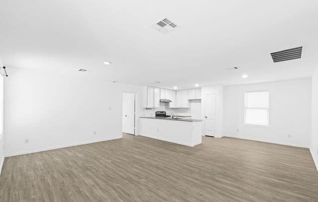 422  De Herrera, San Antonio, TX 78220 — photo 7