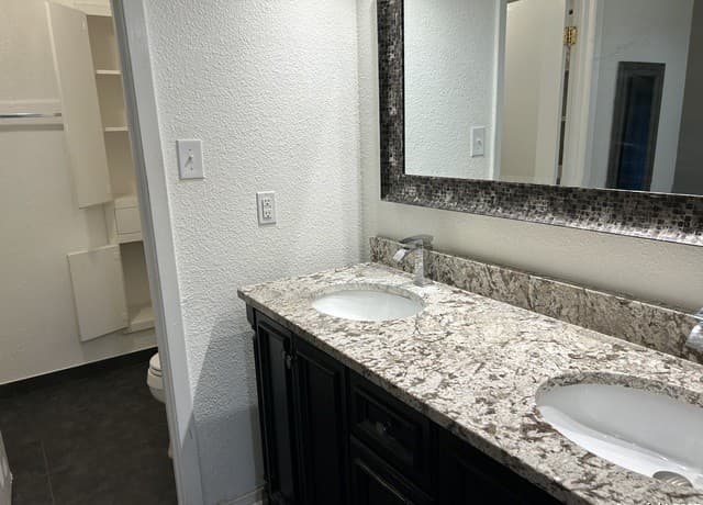 9215  Powhatan Dr, San Antonio, TX 78230 — photo 18