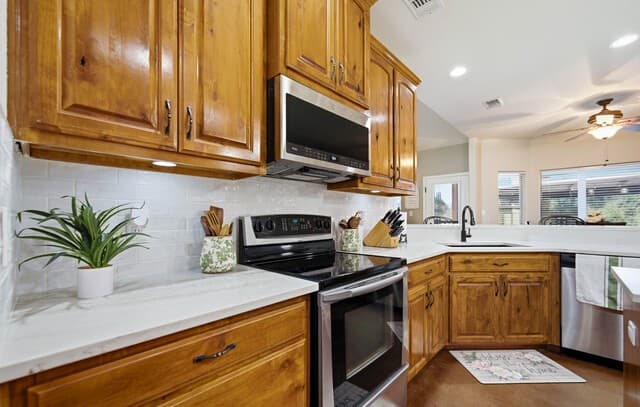 1413  Country Hills Drive, La Vernia, TX 78121 — photo 13