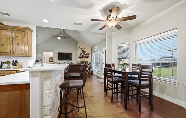 1413  Country Hills Drive, La Vernia, TX 78121 — photo 17