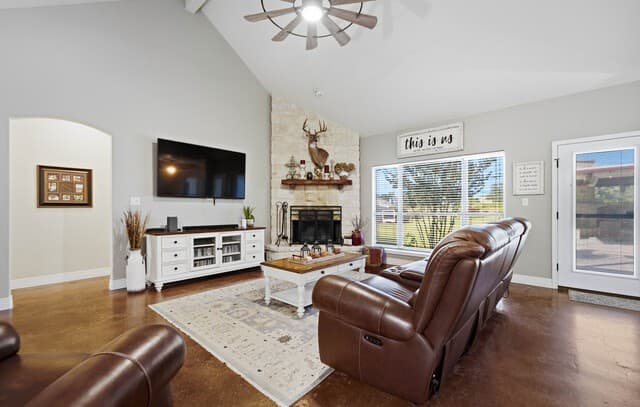 1413  Country Hills Drive, La Vernia, TX 78121 — photo 19