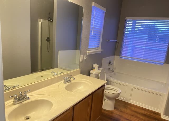 9310  Longmire Trace, San Antonio, TX 78245 — photo 15
