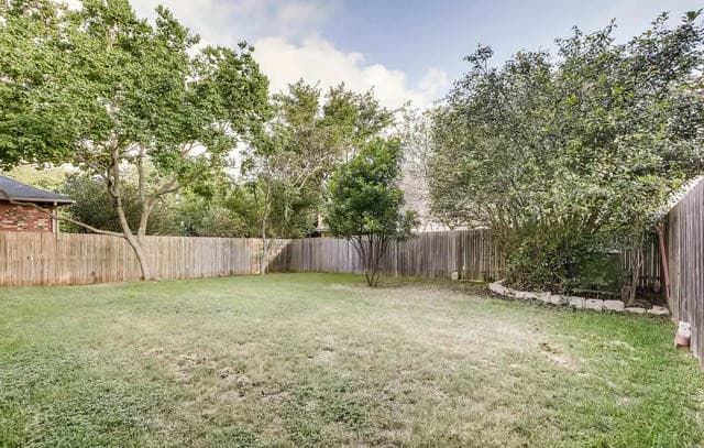8507  Park Olympia, Universal City, TX 78148 — photo 23