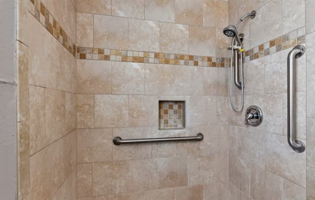 1322 W Malone, San Antonio, TX 78225 — photo 15