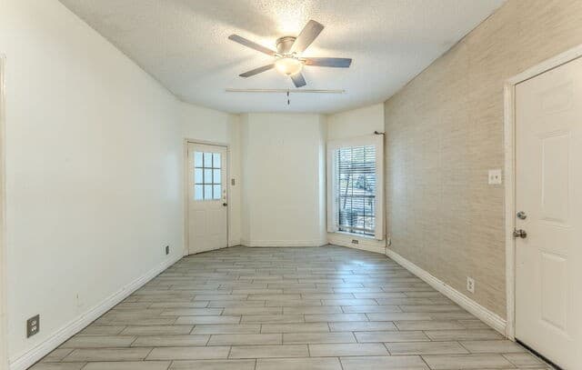 8655  Datapoint Dr Unit 203B, San Antonio, TX 78229 — photo 13
