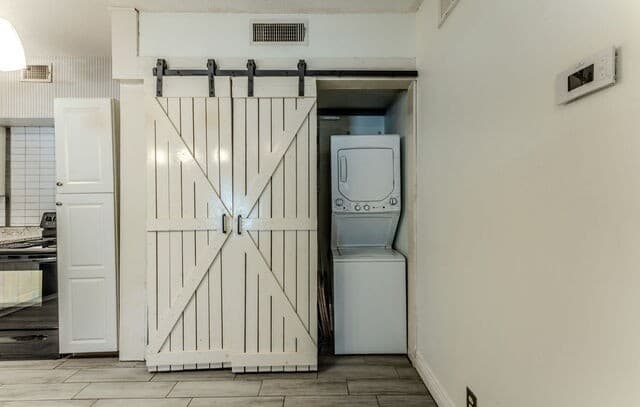 8655  Datapoint Dr Unit 203B, San Antonio, TX 78229 — photo 14