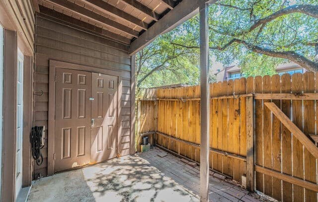 8655  Datapoint Dr Unit 203B, San Antonio, TX 78229 — photo 19