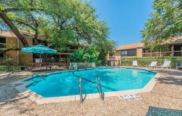 8655  Datapoint Dr Unit 203B, San Antonio, TX 78229 — photo 21