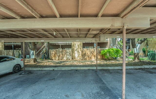 8655  Datapoint Dr Unit 203B, San Antonio, TX 78229 — photo 25