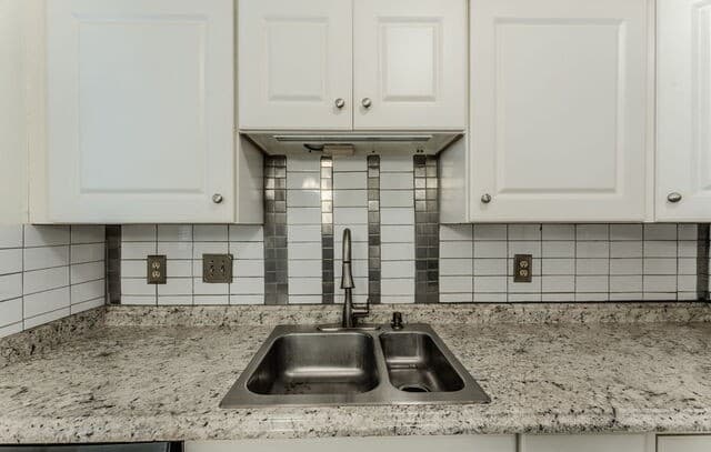 8655  Datapoint Dr Unit 203B, San Antonio, TX 78229 — photo 7