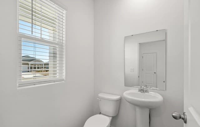 3014  Cattail Holw, San Antonio, TX 78222 — photo 8