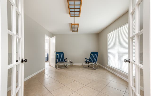555  Patricia, San Antonio, TX 78216 — photo 6