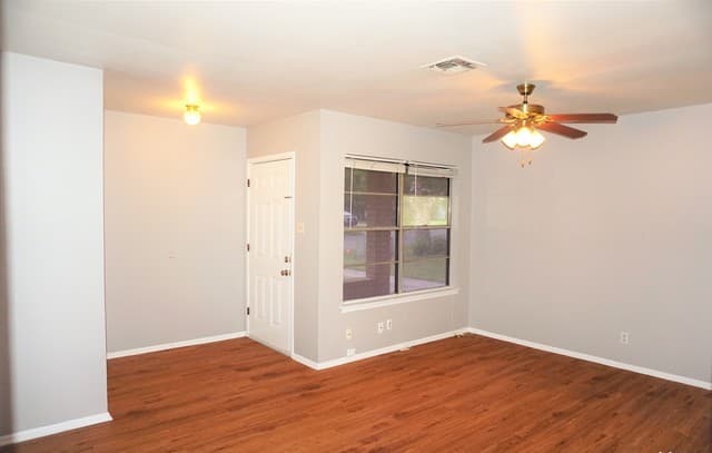 202  Brenda Dr, Converse, TX 78109 — photo 4