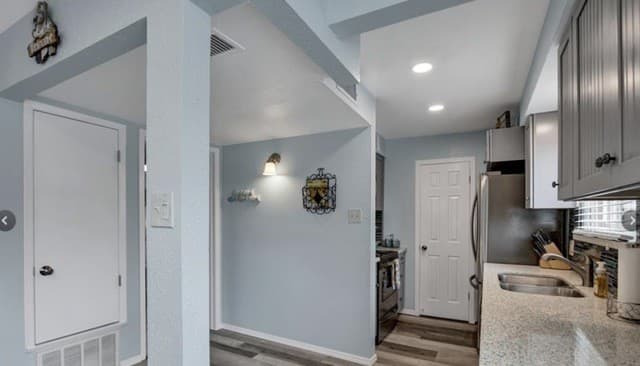 1185  Parkview Drive Unit APT D24, Canyon Lake, TX 78133 — photo 10