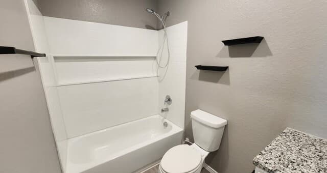 13869  Llama Pl, San Antonio, TX 78252 — photo 9