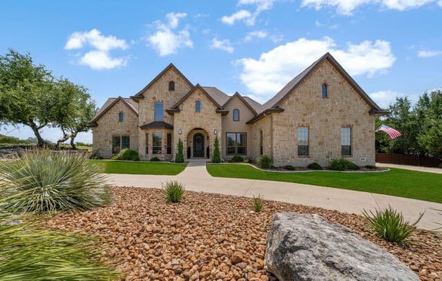 27816 Legacy Woods