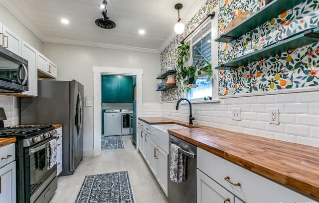 1004  Edison Dr, San Antonio, TX 78201 — photo 13