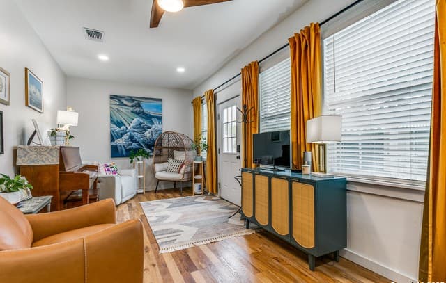 1004  Edison Dr, San Antonio, TX 78201 — photo 15
