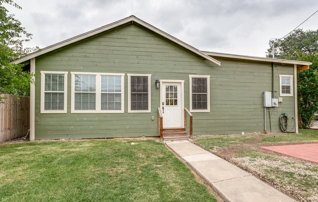 1004  Edison Dr, San Antonio, TX 78201 — photo 23