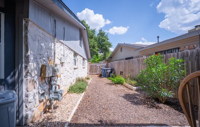 4647  Harpers Bnd, San Antonio, TX 78217 — photo 22