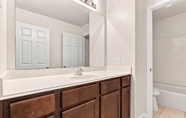 11538  Luckey Ledge, San Antonio, TX 78252 — photo 21