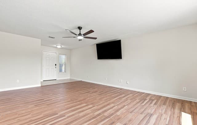11538  Luckey Ledge, San Antonio, TX 78252 — photo 5