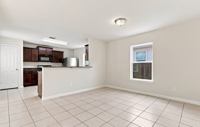 11538  Luckey Ledge, San Antonio, TX 78252 — photo 6