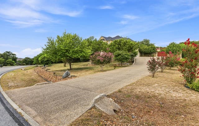 21815  Roan Blf, San Antonio, TX 78259 — photo 4
