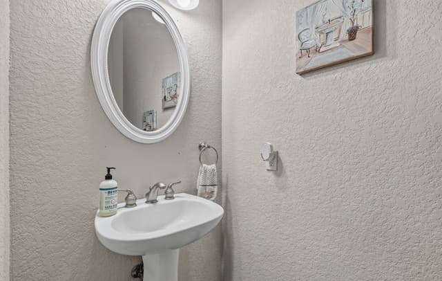 21815  Roan Blf, San Antonio, TX 78259 — photo 9