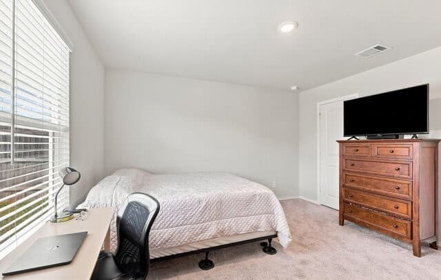 14018  Homestead Way, San Antonio, TX 78252 — photo 12