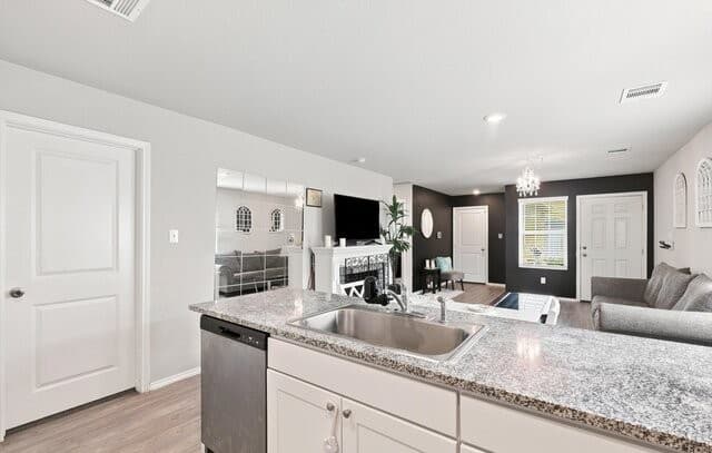 14018  Homestead Way, San Antonio, TX 78252 — photo 9