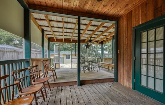 222 S Academy Ave, New Braunfels, TX 78130 — photo 12