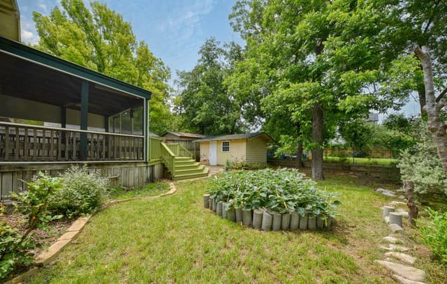 222 S Academy Ave, New Braunfels, TX 78130 — photo 17