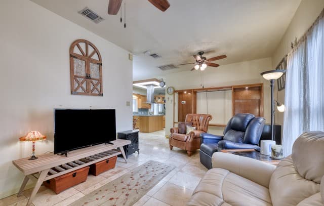 222 S Academy Ave, New Braunfels, TX 78130 — photo 8