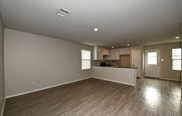 7927  Dovers Den, San Antonio, TX 78253 — photo 14