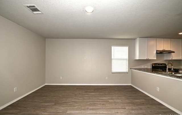 7927  Dovers Den, San Antonio, TX 78253 — photo 15
