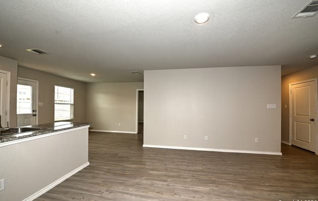 7927  Dovers Den, San Antonio, TX 78253 — photo 24