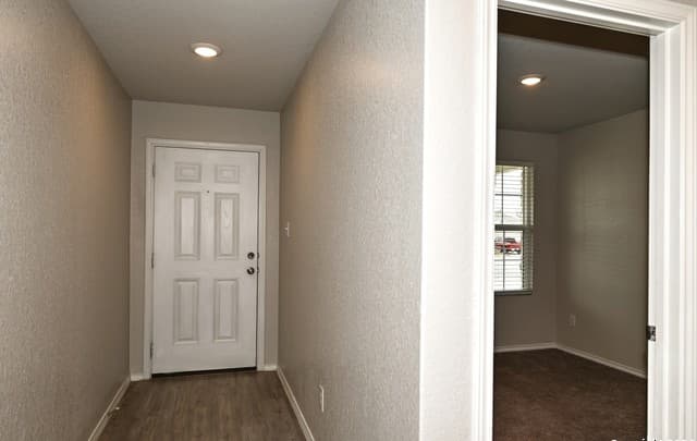 7927  Dovers Den, San Antonio, TX 78253 — photo 6