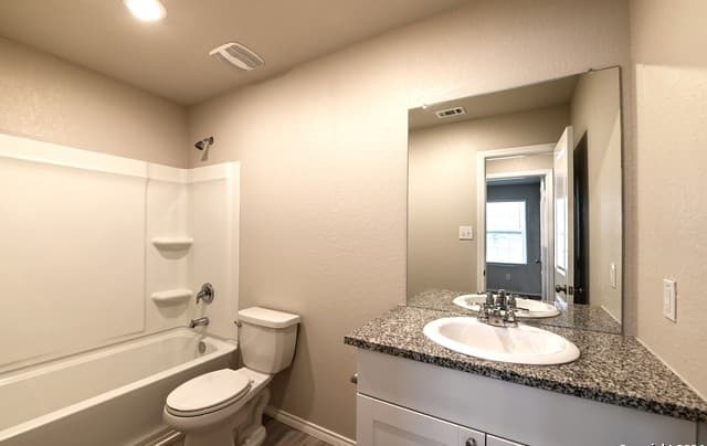7927  Dovers Den, San Antonio, TX 78253 — photo 7