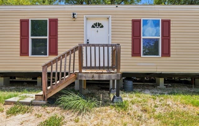 1117  Plum St, Floresville, TX 78114 — photo 25