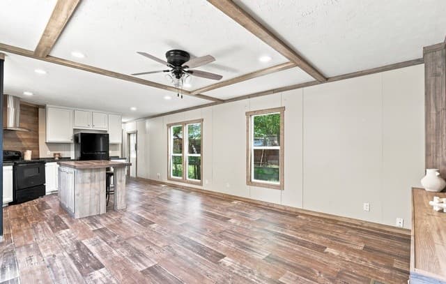 1117  Plum St, Floresville, TX 78114 — photo 5