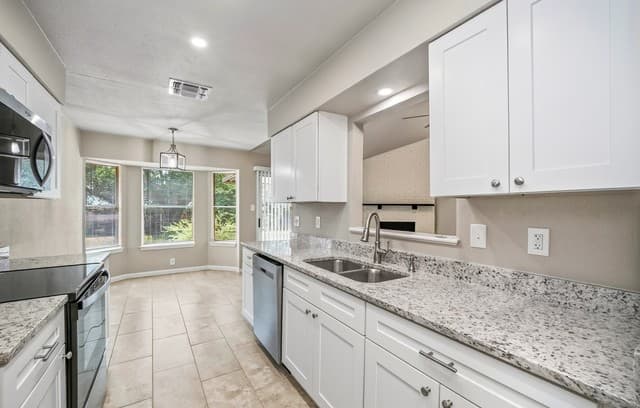 4635  French Meadow St, San Antonio, TX 78250 — photo 15