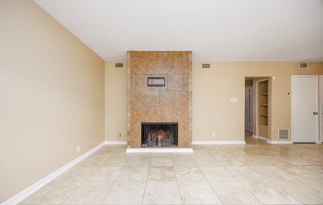 8642  Fredericksburg RD Unit 503, San Antonio, TX 78240 — photo 12