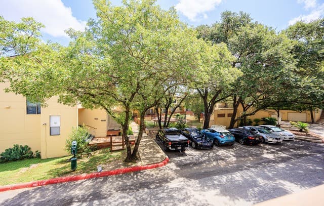 8642  Fredericksburg RD Unit 503, San Antonio, TX 78240 — photo 23