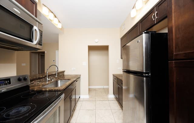 8642  Fredericksburg RD Unit 503, San Antonio, TX 78240 — photo 7